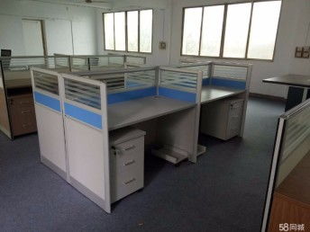 重慶辦公家具全攻略 從屏風隔斷到班臺書柜，打造高效辦公空間